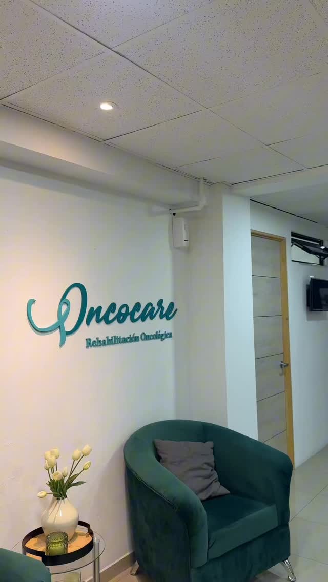 Una pregunta que nos hacen muy seguido es: ¿Ustedes solo atienden pacientes oncológicos?
Y la respuesta es ¡no! 😊
Aunque contamos con amplia experiencia en fisioterapia oncológica, también atendemos pacientes con lesiones musculoesqueléticas, dolor de espalda, problemas articulares, recuperación postquirúrgica, rehabilitación funcional y fisioterapia general.
Nuestro objetivo es ayudarte a recuperar tu movimiento, disminuir el dolor y mejorar tu calidad de vida, sin importar cuál sea tu condición.
📍Si necesitas fisioterapia, estamos para ayudarte.
📲 8707-8837
🏠 Mall el dorado, Goicoechea
#oncocarecr #fisioterapiageneral #rehabilitación #dolordeespalda #rehabilitaciónoncológica
