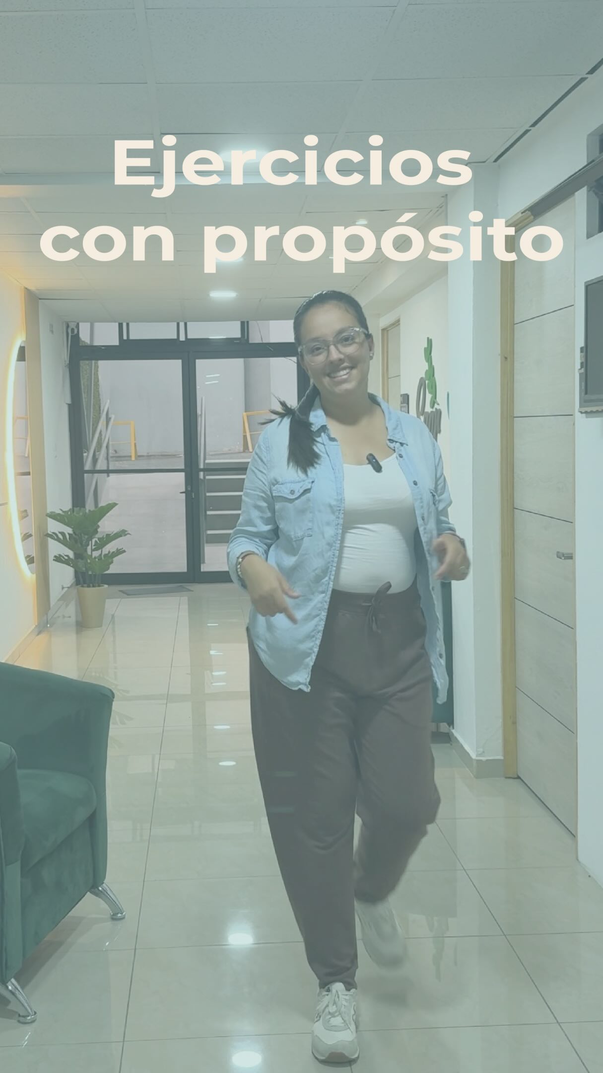 En rehabilitación, ningún ejercicio se prescribe al azar. Cada movimiento está diseñado para ayudarte a volver a realizar las actividades que disfrutas.
Lo importante no es hacer más ejercicios, sino hacer los correctos para tus necesidades.
Cuando el ejercicio tiene un propósito, los resultados son más seguros y efectivos.
En Oncocare podemos diseñar un plan de ejercicios enfocado en tus necesidades. Agenda tu cita.
📲 8707-8837
🏠 Mall Dorado, Goicoechea
#oncocarecr #fisioterapiaoncológica #ejerciciofísico #sanjosecr